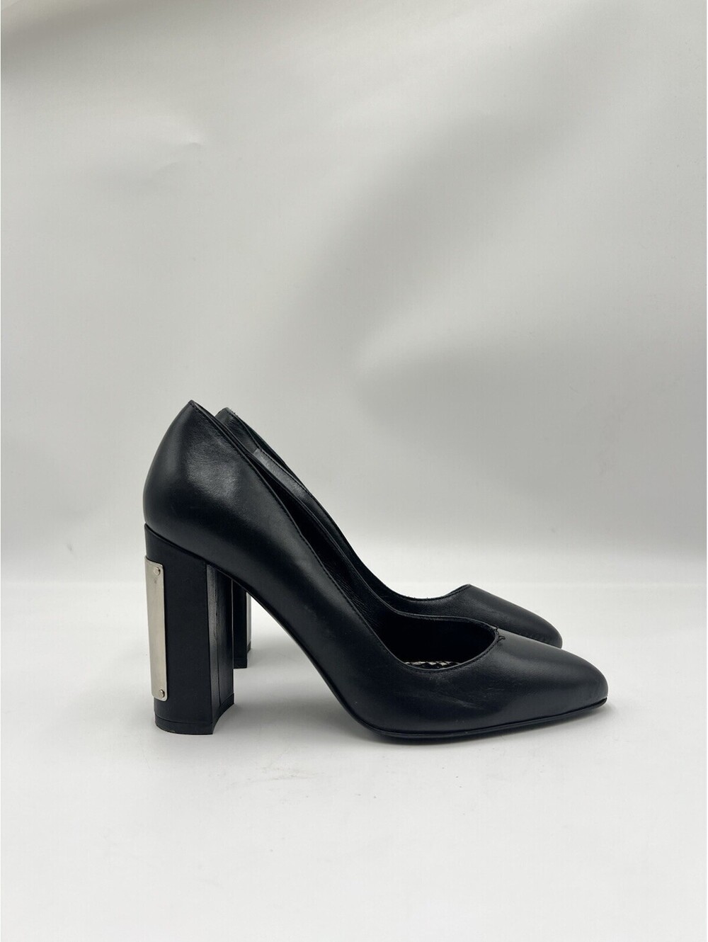 Women’s Cavalli Class by Roberto Cavalli Leather Pumps logo plaque Black Size 36